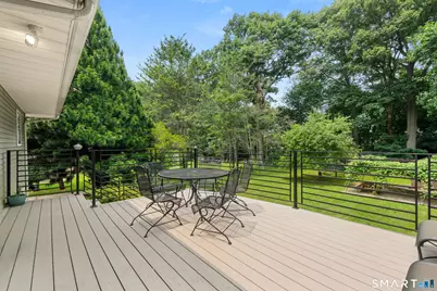 90 Meadowlawn Road, Stratford, CT 06614 - Photo 8