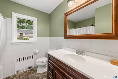 90 Meadowlawn Road, Stratford, CT 06614 - Photo 20