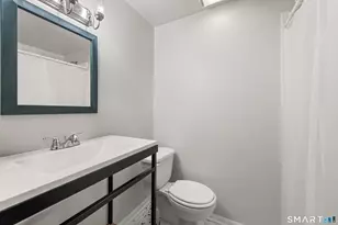 90 Meadowlawn Rd, Stratford, CT 06614 - Photo 30