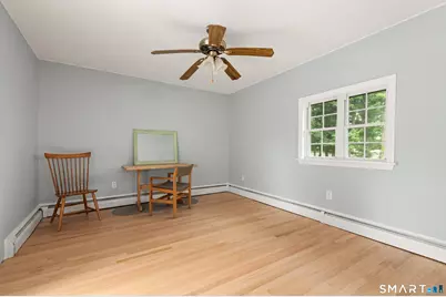 90 Meadowlawn Road, Stratford, CT 06614 - Photo 14