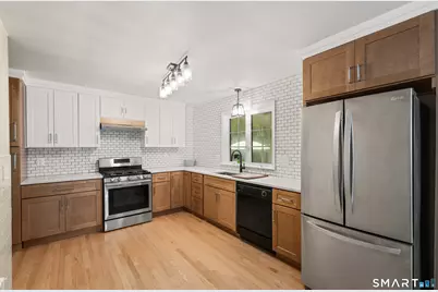 90 Meadowlawn Road, Stratford, CT 06614 - Photo 18