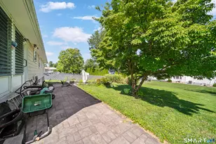 194 Cedar St, Wethersfield, CT 06109 - Photo 4