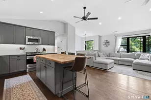 11 Booth Rd, Enfield, CT 06082 - Photo 4
