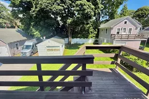 25 Center St, Milford, CT 06460 - Photo 10