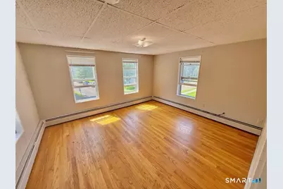 25 Center Street, Milford, CT 06460 - Photo 6