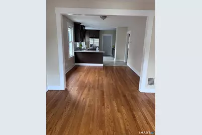 64 Glemby Street #Second Floor, Hamden, CT 06514 - Photo 2