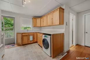 47 Goshen Rd, Waterford, CT 06385 - Photo 4