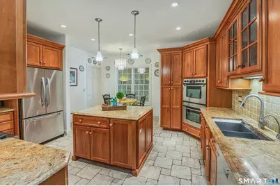 101 Carol Street, Danbury, CT 06810 - Photo 12