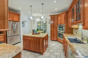 101 Carol St, Danbury, CT 06810 - Photo 12