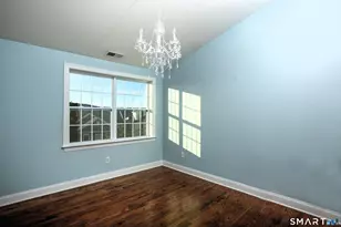 27 Warrington Round, Danbury, CT 06810 - Photo 16