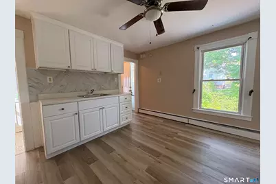 60 Lake Street #2, Middletown, CT 06457 - Photo 2
