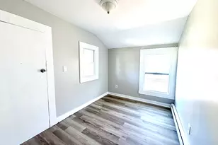 278 Willow St, Waterbury, CT 06710 - Photo 8