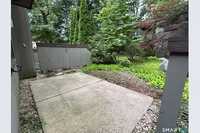 3 Willow Lane, Avon, CT 06001 - Photo 2