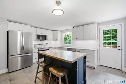 72 Lakeview Heights, Tolland, CT 06084 - Photo 4