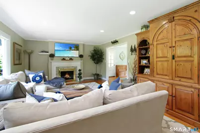 21 Twin Circle Drive, Trumbull, CT 06611 - Photo 6
