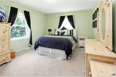 21 Twin Circle Drive, Trumbull, CT 06611 - Photo 14