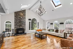 205 Country Club Rd, Waterbury, CT 06708 - Photo 12