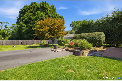 24 Ridgeway Street, Newington, CT 06111 - Photo 36