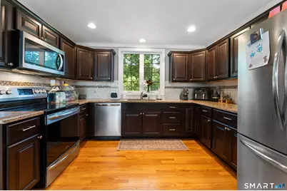 58 Leonard Street #402, Meriden, CT 06451 - Photo 2
