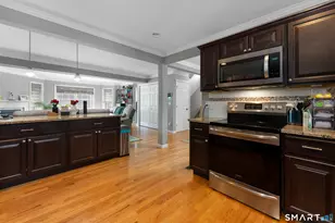 58 Leonard St, Meriden, CT 06451 - Photo 4