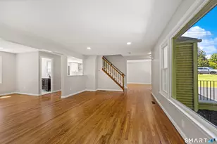 1044 Dunbar Hill Rd, Hamden, CT 06514 - Photo 4