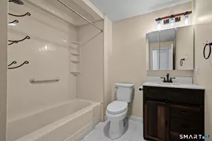 65 Brentwood Dr, Wallingford, CT 06492 - Photo 20