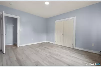 65 Drake Street, Waterbury, CT 06704 - Photo 16