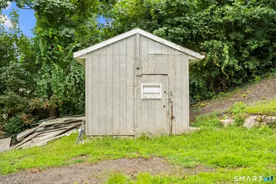 65 Drake Street, Waterbury, CT 06704 - Photo 28