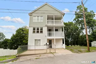 65 Drake St, Waterbury, CT 06704 - Photo 24