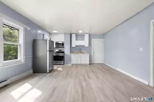 65 Drake St, Waterbury, CT 06704 - Photo 4
