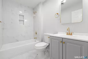 468 Main St, East Lyme, CT 06357 - Photo 12