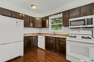 303 Weed Ave, Stamford, CT 06902 - Photo 18