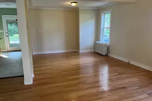 18 Summit St, Derby, CT 06418 - Photo 8