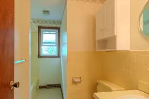 44 Middlebrook Rd, Newington, CT 06111 - Photo 8
