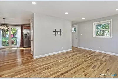 58 Round Hill Road, Meriden, CT 06450 - Photo 12