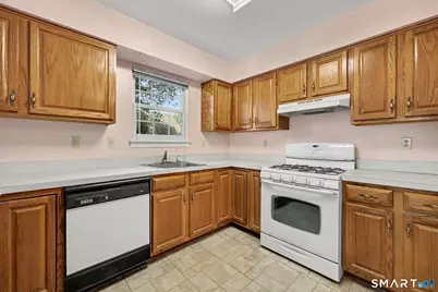 52 Oak Ridge Lane, Milford, CT 06461 - Photo 14