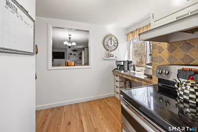 42 Northampton Lane #42, Plainville, CT 06062 - Photo 6