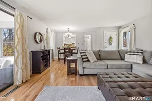 42 Northampton Ln, Plainville, CT 06062 - Photo 10
