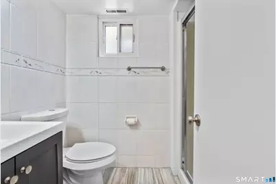 27 Amherst Place, Stamford, CT 06902 - Photo 28