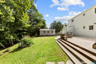 27 Amherst Pl, Stamford, CT 06902 - Photo 34