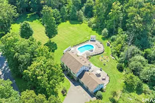 37 Tunnel Rd, Newtown, CT 06470 - Photo 34