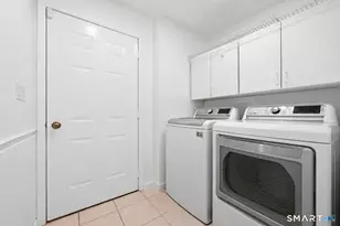37 Tunnel Rd, Newtown, CT 06470 - Photo 16