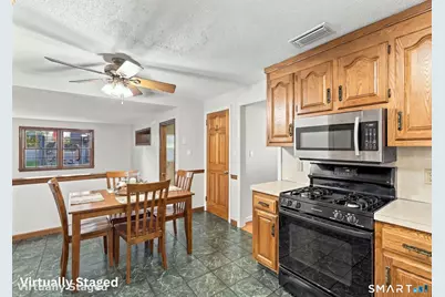 102 Clarendon Terrace, Newington, CT 06111 - Photo 12