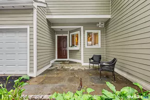 333 Palmer Hill Rd, Greenwich, CT 06878 - Photo 2
