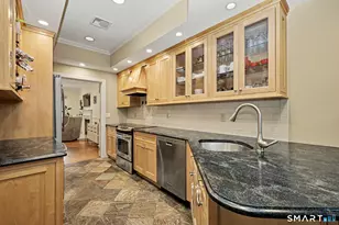 333 Palmer Hill Rd, Greenwich, CT 06878 - Photo 4
