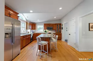 49 Glenbrook Rd, West Hartford, CT 06107 - Photo 10