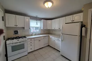 63 Robert Treat Dr, Milford, CT 06460 - Photo 6