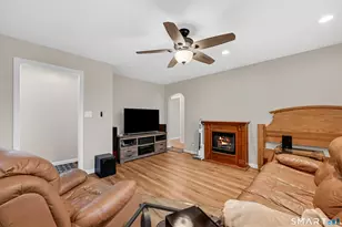 34 Brighton St, Waterbury, CT 06704 - Photo 8