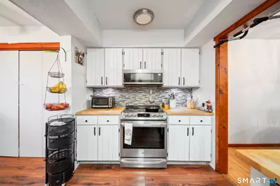 8 Woods Way #8, Woodbury, CT 06798 - Photo 8