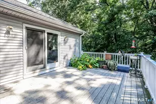 323 Upper Grassy Hill Rd, Woodbury, CT 06798 - Photo 14